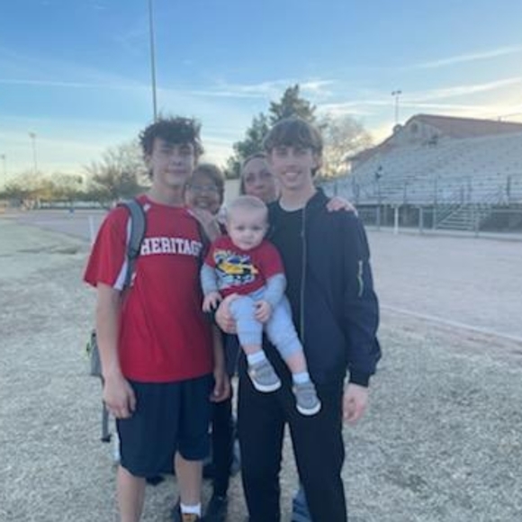 Meet your Posher, Molly - Picture 2 of 4